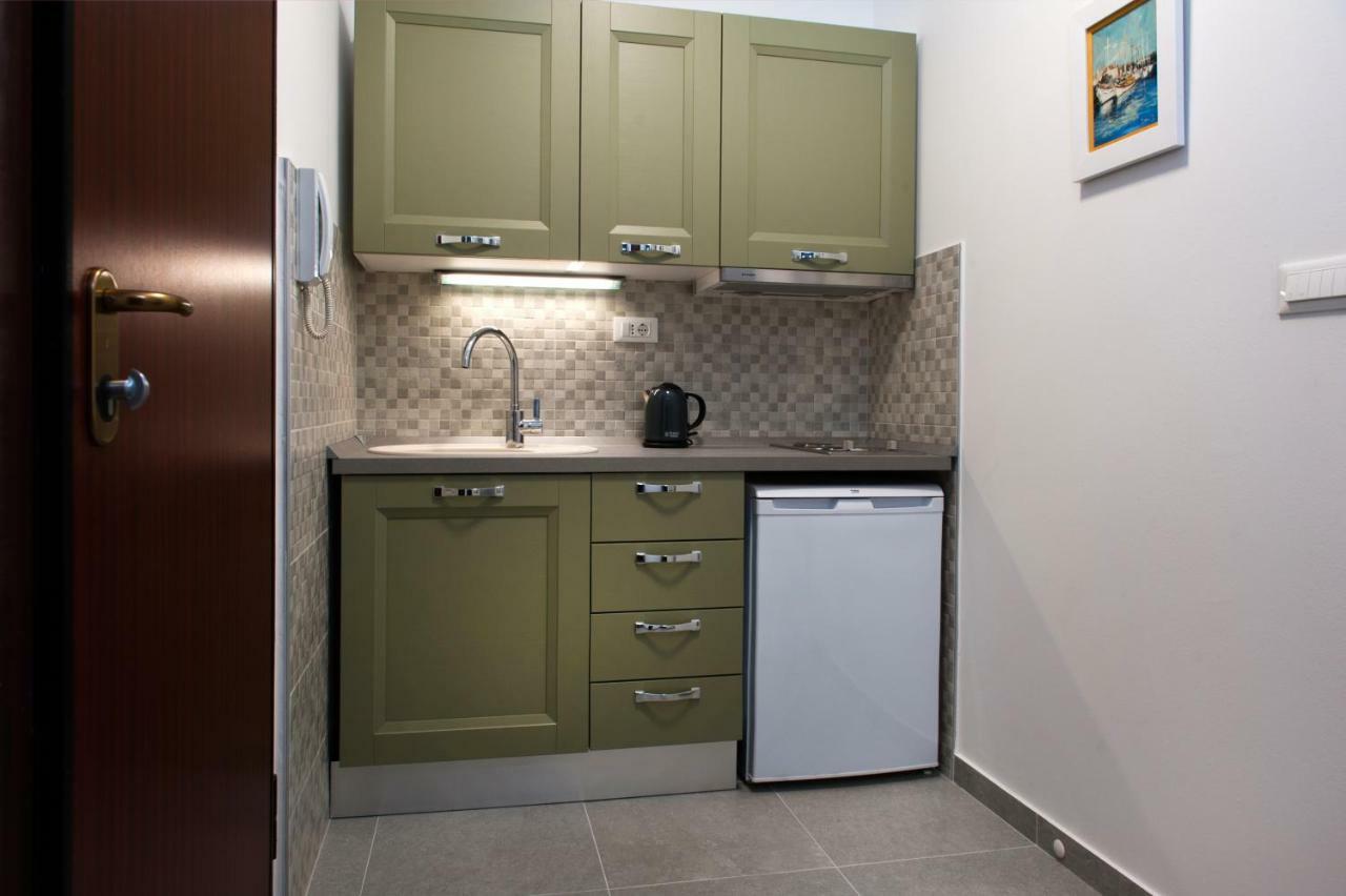 Green Place 2 Apartment สปลิท ภายนอก รูปภาพ
